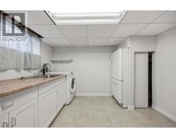 5 ABERDEEN AVENUE - 22
