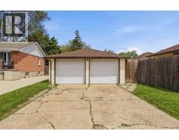5 ABERDEEN AVENUE - 34
