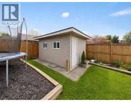 105 Augusta BOULEVARD - 36