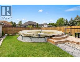 105 Augusta BOULEVARD - 37