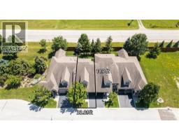 3852 TURNBERRY LANE - 2