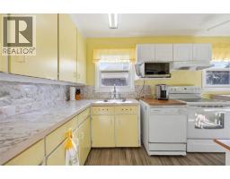 1094 WILLA DRIVE - 9
