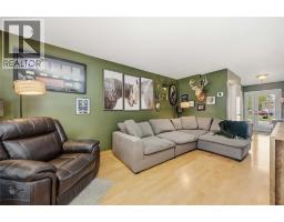 854 Lanark CRESCENT - 5