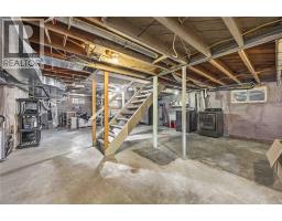 860 LONDON ROAD - 34