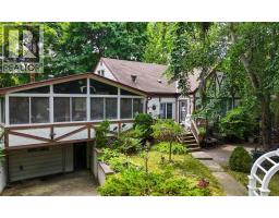 1065 Lakeshore ROAD - 3