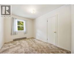 824 CHARLESWORTH DRIVE - 14