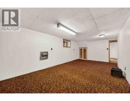 824 CHARLESWORTH DRIVE - 25
