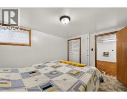 824 CHARLESWORTH DRIVE - 27