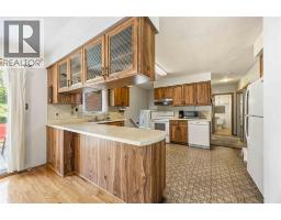 824 CHARLESWORTH DRIVE - 9