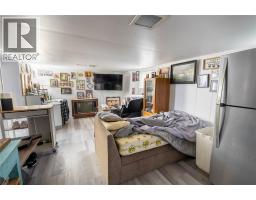 236 BROCK STREET South - 24