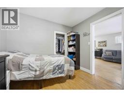 463 CONFEDERATION STREET - 20