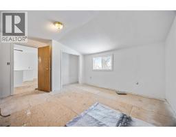 463 CONFEDERATION STREET - 30