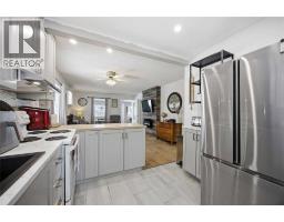 463 CONFEDERATION STREET - 5