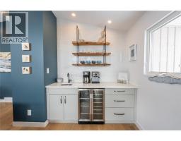 4090 COLLINGWOOD STREET - 9