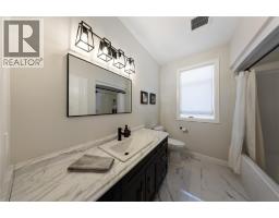 113 MACDONALD STREET - 23