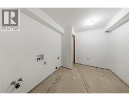 113 MACDONALD STREET - 32
