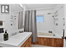 4084 Bluepoint DRIVE - 18