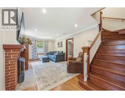 860 LONDON ROAD - 15