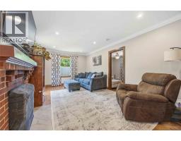 860 LONDON ROAD - 16