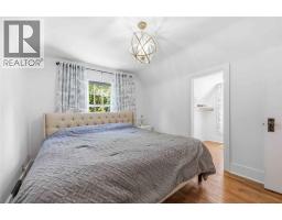 860 LONDON ROAD - 29
