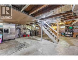 860 LONDON ROAD - 33