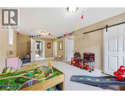 201 EUREKA STREET - 22