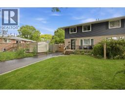 862 Montrose STREET - 1