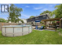862 Montrose STREET - 39