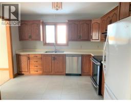124 PADDOCK ROAD - 8