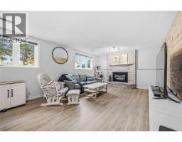 118 FINCH DRIVE - 17
