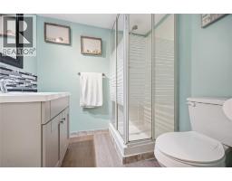 118 FINCH DRIVE - 22