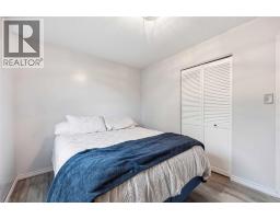 118 FINCH DRIVE - 30