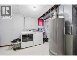 118 FINCH DRIVE - 32