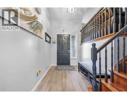118 FINCH DRIVE - 4