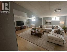 890 HOLLANDS AVENUE - 31