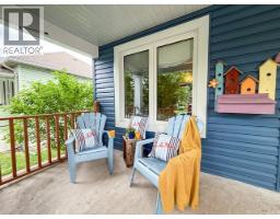 114 COLLEGE N AVENUE North - 2
