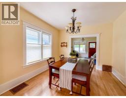 114 COLLEGE N AVENUE North - 9