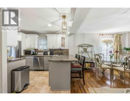 322 COBDEN STREET - 10