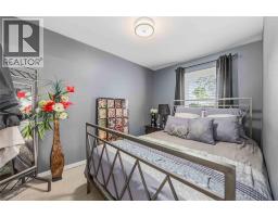 322 COBDEN STREET - 17