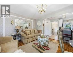 322 COBDEN STREET - 8