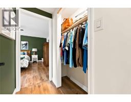 464 PARKDALE CRESCENT - 19