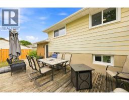 464 PARKDALE CRESCENT - 35