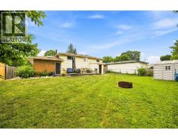 464 PARKDALE CRESCENT - 37