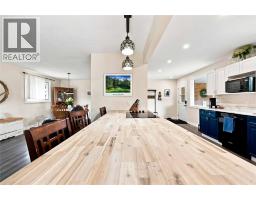 464 PARKDALE CRESCENT - 8