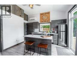 1478 COLBORNE ROAD - 32