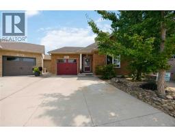 821 Carriage WAY - 2