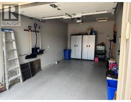 821 Carriage WAY - 34