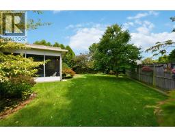 821 Carriage WAY - 37
