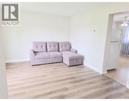 322 Somerset CRESCENT - 4