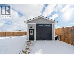 3613 Queen STREET - 46